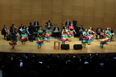 Bursa’da ‘Balkan ve Roman Gecesi’ coşkusu