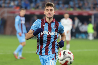 Ernest Muçi seriye devam etti