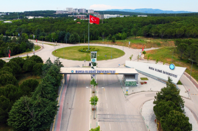 BUÜ’den büyük başarı: YÖK 2025 raporunda 13 kategoride Türkiye’nin en iyi 20 üniversitesi arasında