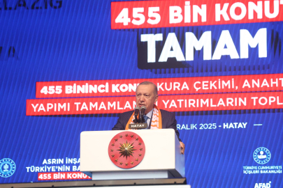 Erdoğan'dan Hatay'da sert mesaj: "Deprem turistleri yok ama biz buradayız!"