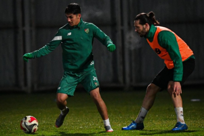 Yeşil-Beyazlılarda devre arası yoğunluğu: Günü çift idmanla tamamladılar