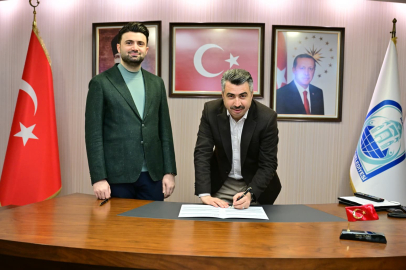 Bursaspor Vakfı’nda dev güç birliği: İki Belediye Başkanı Mütevelli Heyeti'ne katıldı!