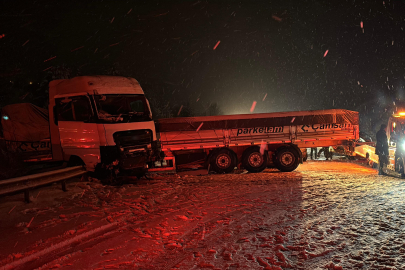 TEM’in Bolu geçişinde ortalık savaş alanına döndü: 7 araç birbirine çarptı