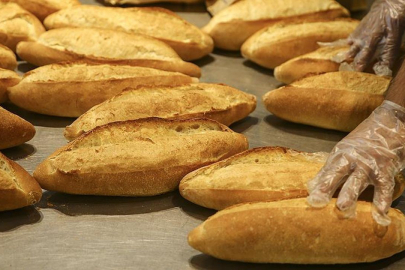 Bursa'da BESAŞ ekmeğine Yeni Yıl zammı: 400 gram ekmek 17,5 lira oldu!