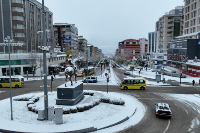 Bursa'da Okullar tatil edilecek mi? 2 Ocak Cuma Bursa Valiliği kar tatili açıklaması geldi mi?