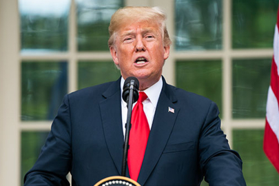 Trump: "Venezuela'yı biz yöneteceğiz"