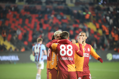 Turkcell Süper Kupa'da ilk finalist Galatasaray