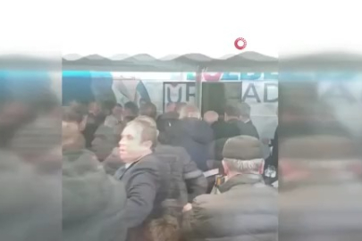 Bursa Büyükşehir Belediye Başkanı Mustafa Bozbey'e saldırı girişimi