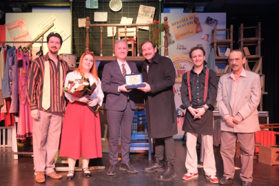 İnegöl Sahnesinde festival var