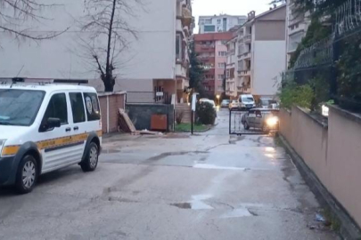 Anne ve çocuğun korku dolu anları: Camiye sığınarak canlarını kurtardılar