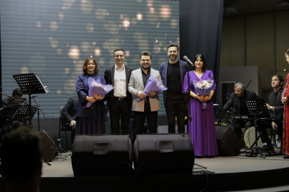 ‘Yüreğimizdeki Ezgiler’ gönüllere dokundu