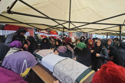 Kahreden tesadüf: 6 yıl önce annesi patates püresinden, kızı ise elma yerken öldü