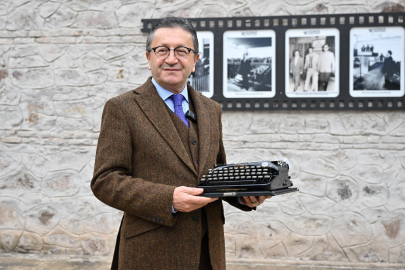 Bülent Ecevit'in 70 yıllık daktilosu, Ulucanlar Cezaevi Müzesi'nde