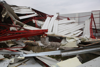 Nilüfer'de iki işyeri yerle bir oldu!