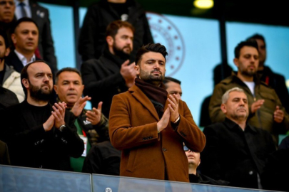 Bursaspor Başkanı Çelik sessizliğini bozdu: Hakem hataları ve sakatlık isyanı!