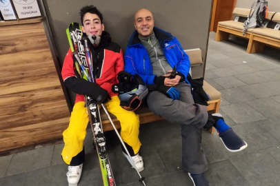 Grand Kartal Otel yangını: Hayatını kaybeden iki gencin ailesi kayak kulübü hakkında suç duyurusunda bulundu