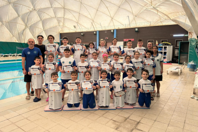 Geleceğin şampiyonları sertifikalarını aldı: Büyükşehir Kış Spor Okulları’nda eğitimler sürüyor