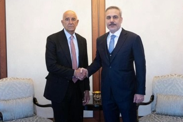 Dışişleri Bakanı Fidan, Suriye Özel Temsilcisi Tom Barrack'la bir araya geldi.