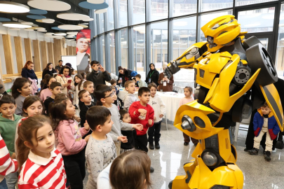 Osmangazi Belediyesi’nden çocuklara bilim dolu tatil