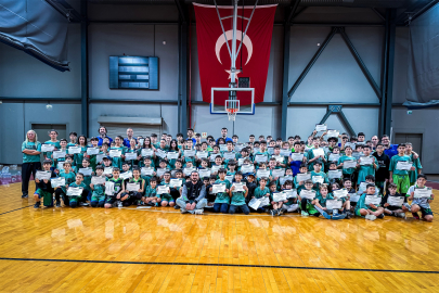 Tofaş Spor Okulları öğrencı̇lerı̇ sömestr kampı için Bursa’da