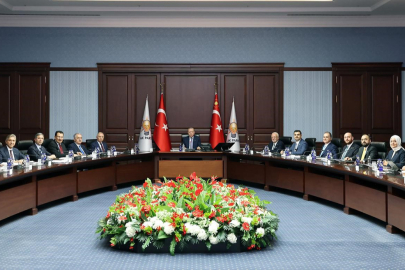 AK Parti MKYK toplantısı başladı