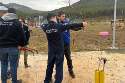 Doğayla iç içe yarıyıl tatili kampı