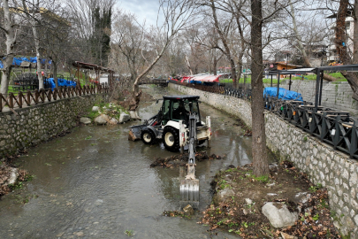 Bursa’nın gözde noktasında dere temizliği