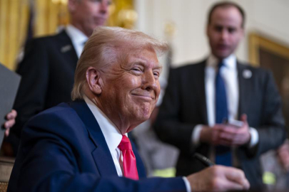 Trump Güney Kore’ye uygulanan gümrük vergisi oranını artırdı