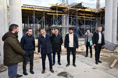 Başkan Yılmaz: "Sadece pazar değil, mahallenin yaşam merkezini inşa ediyoruz."