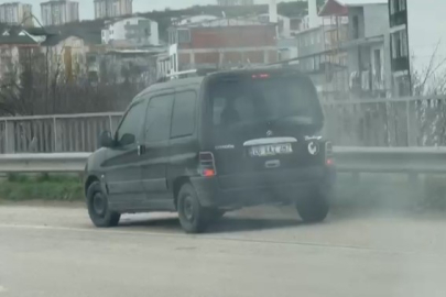 Bursa'da, ters yönde ilerleyen araç paniğe yol açtı