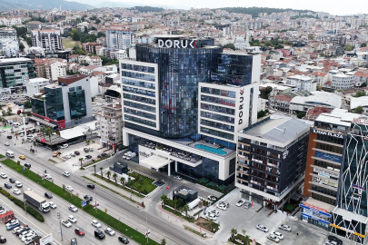 Doruk Nilüfer'de Da Vinci robotik cerrahi farkı