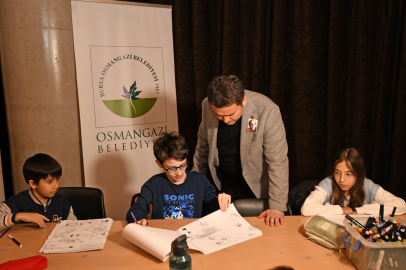 Başkan Erkan Aydın minik ressamlarla buluştu: "Çocukların sanatla bağı çok kıymetli’’