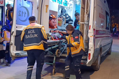 Şafak vakti silahlı kavga: 19 yaşındaki genç bacağından vuruldu!