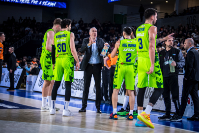 TOFAŞ Ankara'da son çeyrekte yıkıldı: Türk Telekom 95 - 78 TOFAŞ