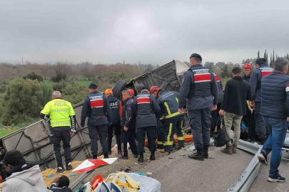 Antalya'da Yolcu Otobüsü devrildi: 8 ölü, 26 yaralı!