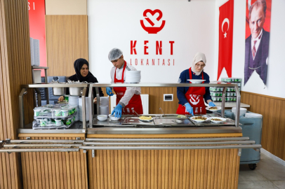 Bursa’nın bereketli sofrası: Kent lokantalarından 350 bin kişi faydalandı.