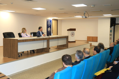 BUÜ'de "Modern dünyanın kökenleri" konuşuldu