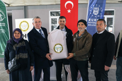 Harmancık’ta yulaf tohumu dağıtımı: Büyükşehir’den kırsal kalkınmaya dev katkı
