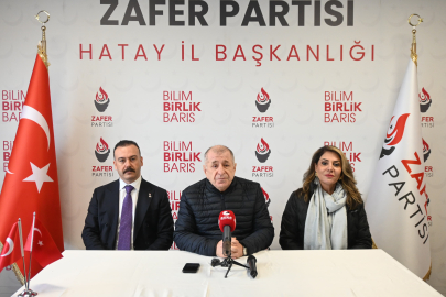 Ümit Özdağ’dan Hatay’da sert çıkış: "Anahtarı veriyorlar ama içeride yuva yok!"