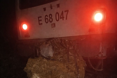 Balıkesir’de tren kazası: 6 Eylül Ekspresi raydan çıktı!