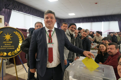 Orhangazi’de dev kongre: Vekiller ve Siyasiler Esnaf Odası için buluştu!