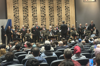 ‘Kalpten Dile Ezgiler’ konseri yoğun ilgi