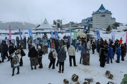 Zirvede gençlik buluşması!