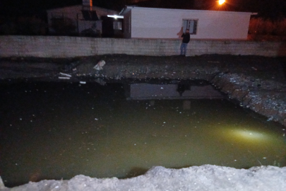 Oyun oynarken can verdiler: Temel kazısındaki su birikintisi facia getirdi