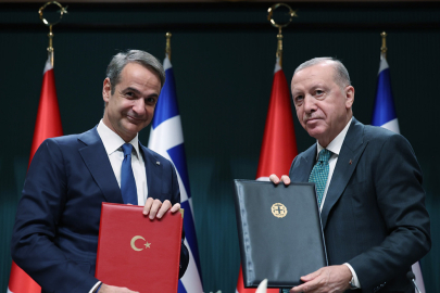 Erdoğan ve Miçotakis’ten 10 milyar dolarlık imzalar!