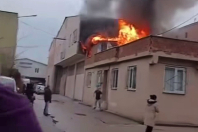 Bursa’da korkutan çatı yangını: Alevler kısa sürede sardı!