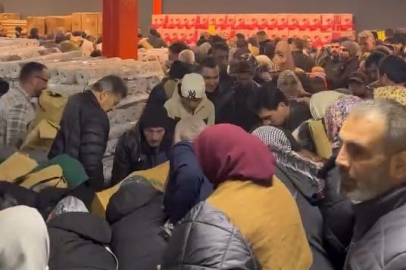 100 TL’ye alışveriş fırsatı İnegöl’de izdiham yarattı