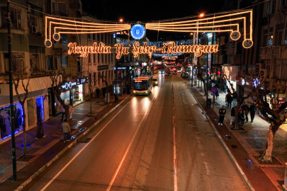 Bursa Ramazan’a ışıl ışıl giriyor: Kentin silueti ’Mahyalarla’ donatıldı!