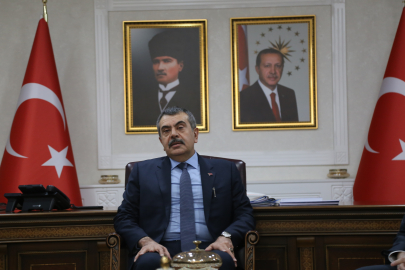 Bakan Tekin’den 168 isme yargı resti: "Suç duyurusunda bulunacağız!"