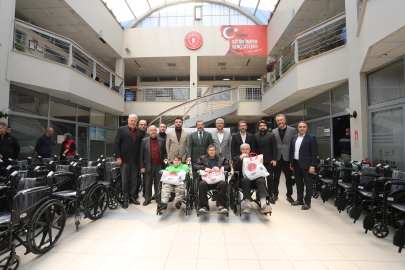 Enes Çelik’ten Gürsu’ya anlamlı hibe: Uludağ OSB’den 50 tekerlekli sandalye!